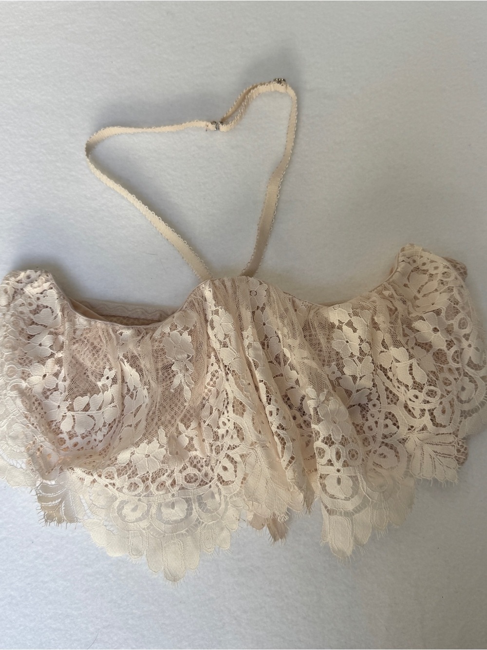 VICTORIA'S SECRET Body By Victoria Woman’s Flutter Bandeau Sz 36C Festival Boho